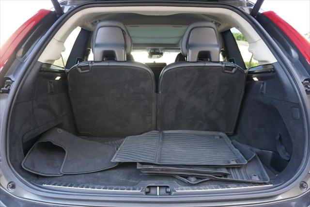 2018 Volvo XC90 T5 Momentum