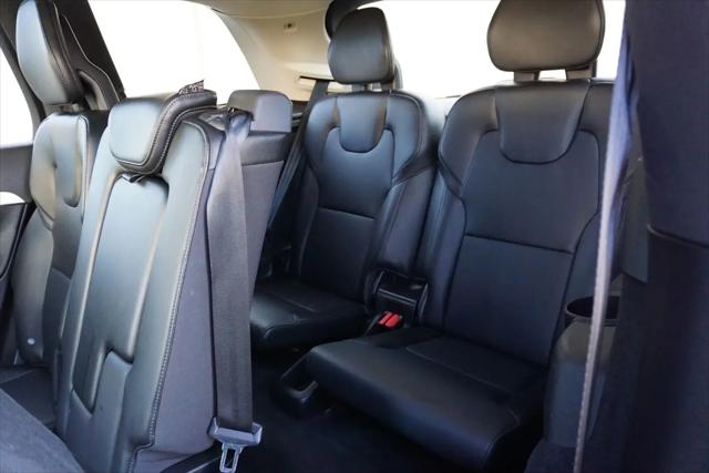 2018 Volvo XC90 T5 Momentum