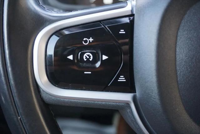 2018 Volvo XC90 T5 Momentum