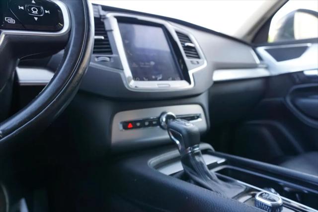 2018 Volvo XC90 T5 Momentum