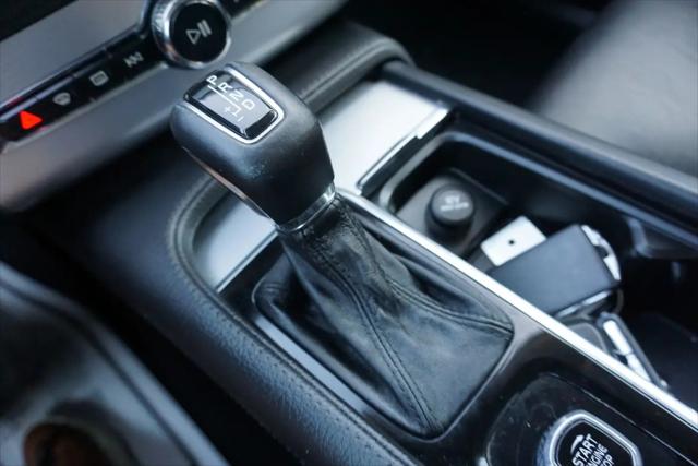 2018 Volvo XC90 T5 Momentum