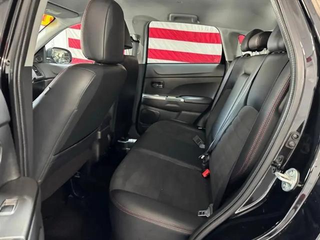 2024 Mitsubishi Outlander Sport ES
