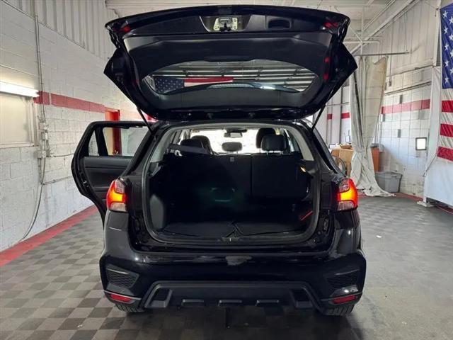 2024 Mitsubishi Outlander Sport ES