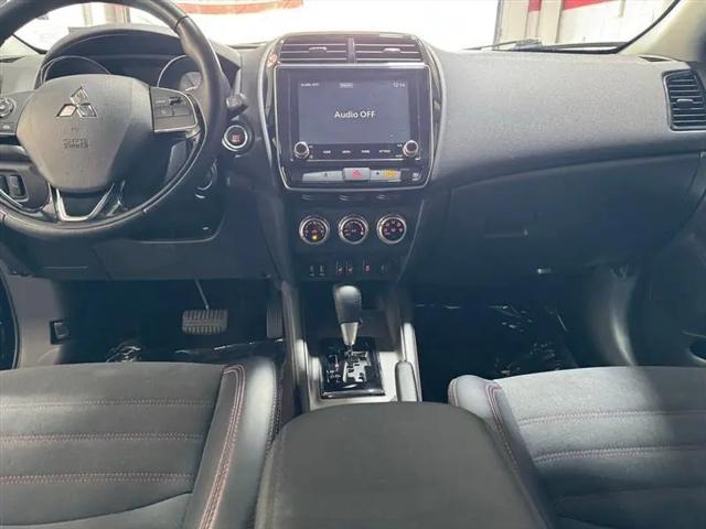 2024 Mitsubishi Outlander Sport ES