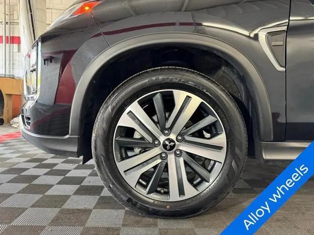 2024 Mitsubishi Outlander Sport ES