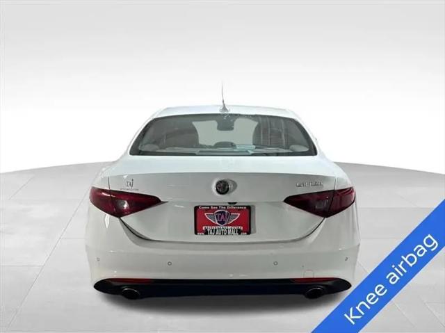 2019 Alfa Romeo Giulia Ti RWD