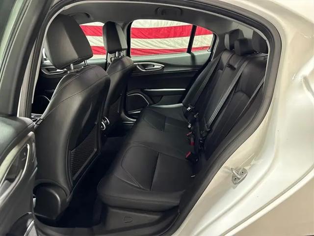 2019 Alfa Romeo Giulia Ti RWD