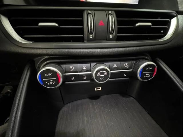 2019 Alfa Romeo Giulia Ti RWD
