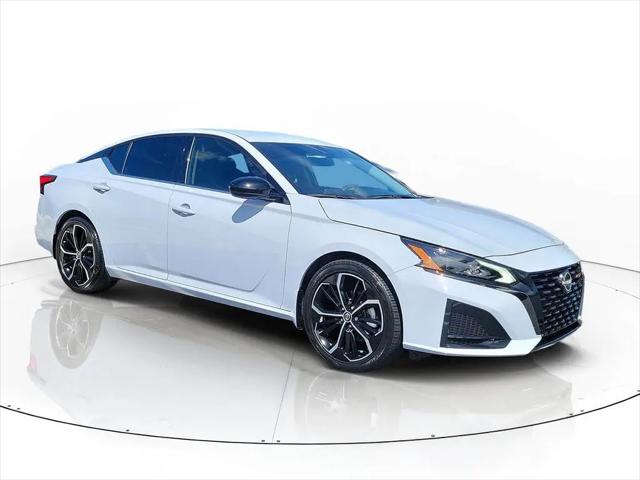 2024 Nissan Altima SR FWD