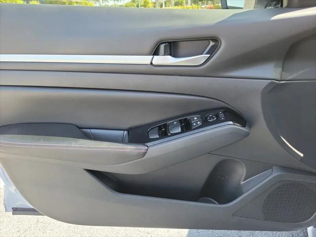 2024 Nissan Altima SR FWD