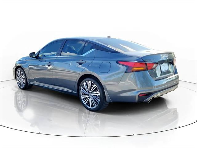 2026 Nissan Altima SV FWD