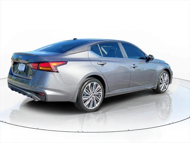 2026 Nissan Altima SV FWD