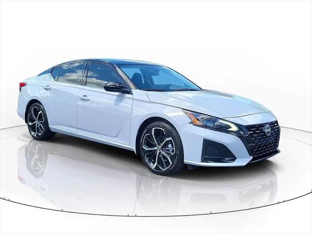 2026 Nissan Altima SR FWD