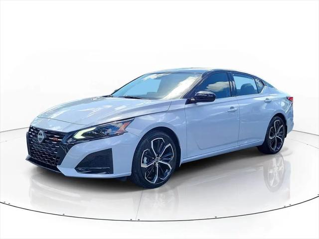 2026 Nissan Altima SR FWD