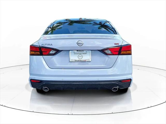 2026 Nissan Altima SR FWD
