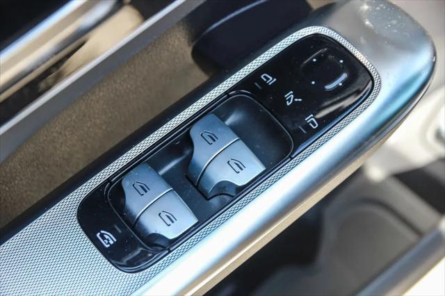 2026 Mercedes-Benz GLC 4MATIC