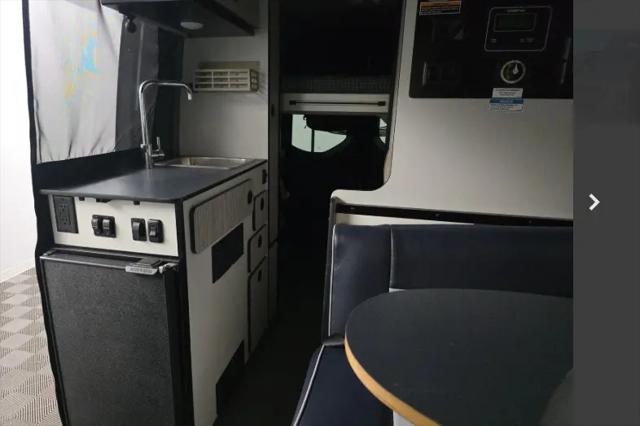2022 Mercedes-Benz Sprinter 2500 Standard Roof V6