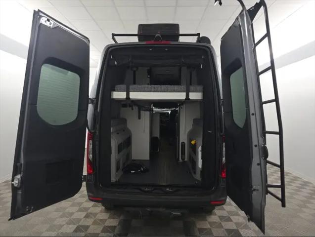 2022 Mercedes-Benz Sprinter 2500 Standard Roof V6