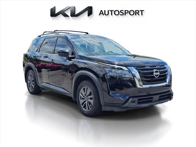 2023 Nissan Pathfinder SV FWD