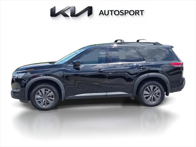 2023 Nissan Pathfinder SV FWD