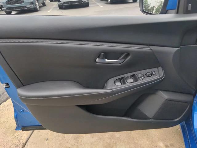 2024 Nissan Sentra SV Xtronic CVT
