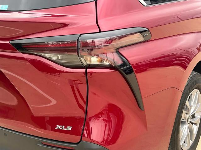 2025 Toyota Sienna XLE