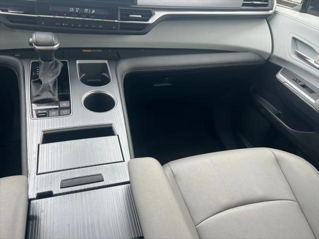 2025 Toyota Sienna XLE