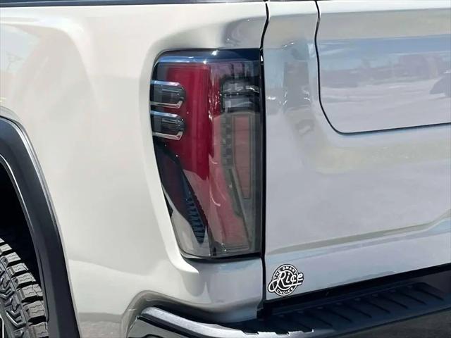 2026 GMC Sierra 2500HD Crew Cab, Standard Bed, AT4X, 4WD