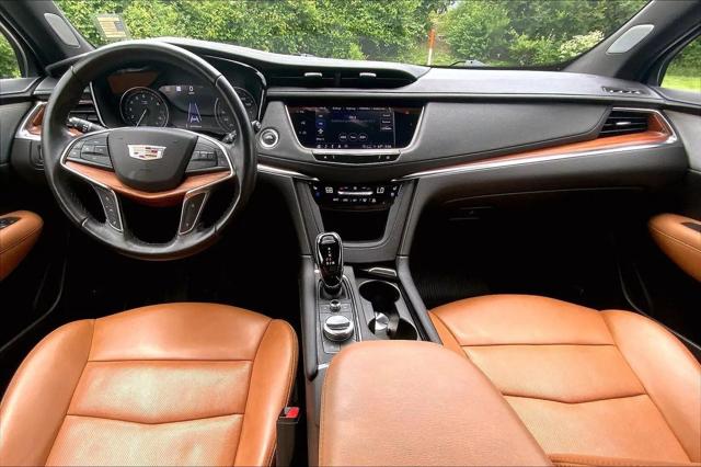 2023 Cadillac XT5 AWD Premium Luxury