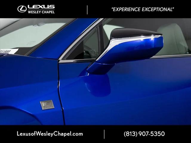 2025 Lexus 300 UX 300h