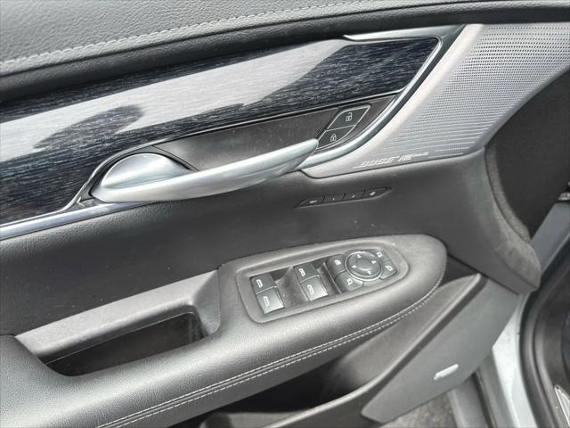 2023 Cadillac XT5 FWD Premium Luxury