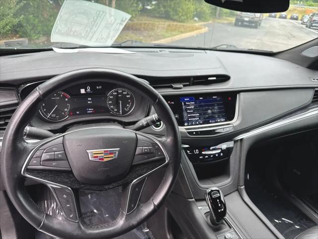 2023 Cadillac XT5 FWD Premium Luxury
