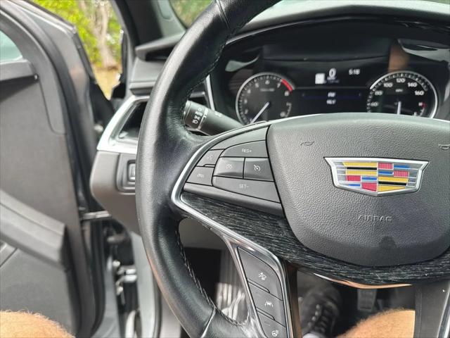 2023 Cadillac XT5 FWD Premium Luxury