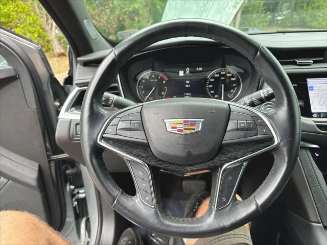 2023 Cadillac XT5 FWD Premium Luxury