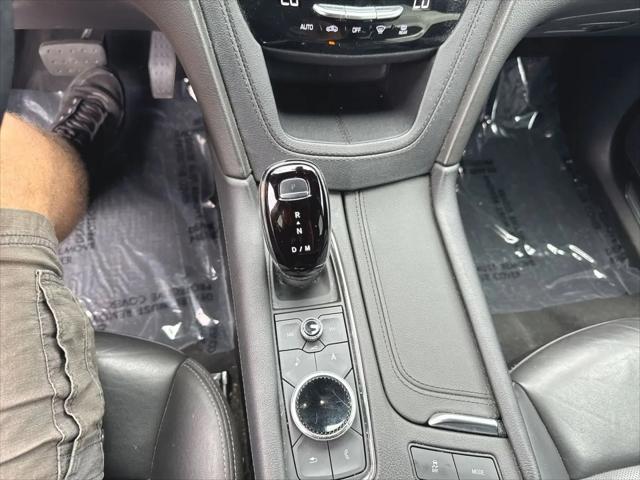 2023 Cadillac XT5 FWD Premium Luxury