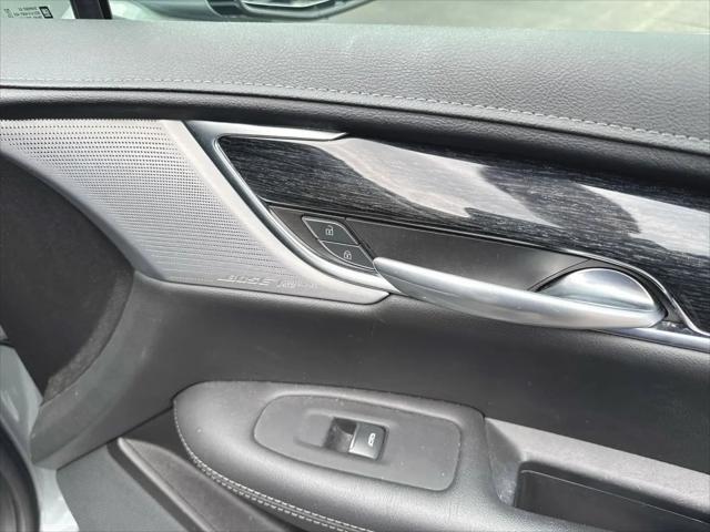 2023 Cadillac XT5 FWD Premium Luxury