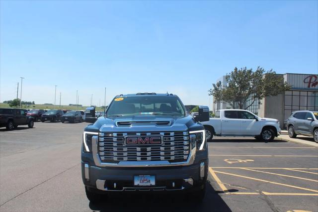 2026 GMC Sierra 2500HD Crew Cab, Standard Bed, Denali, 4WD