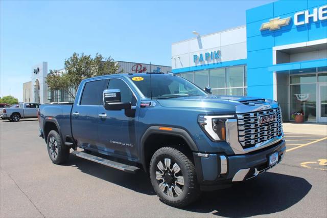 2026 GMC Sierra 2500HD Crew Cab, Standard Bed, Denali, 4WD