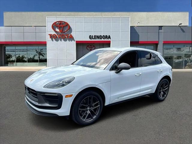 2023 Porsche Macan T
