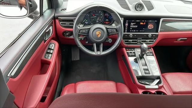 2023 Porsche Macan T