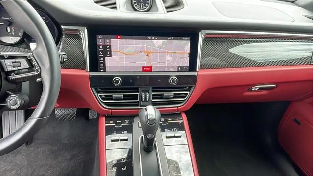 2023 Porsche Macan T