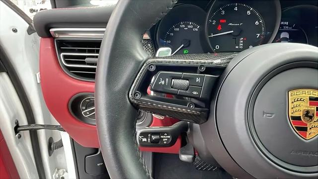 2023 Porsche Macan T