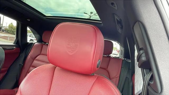 2023 Porsche Macan T