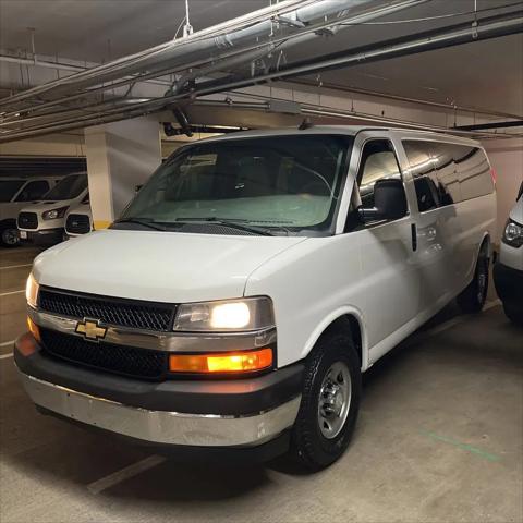 2017 Chevrolet Express LT