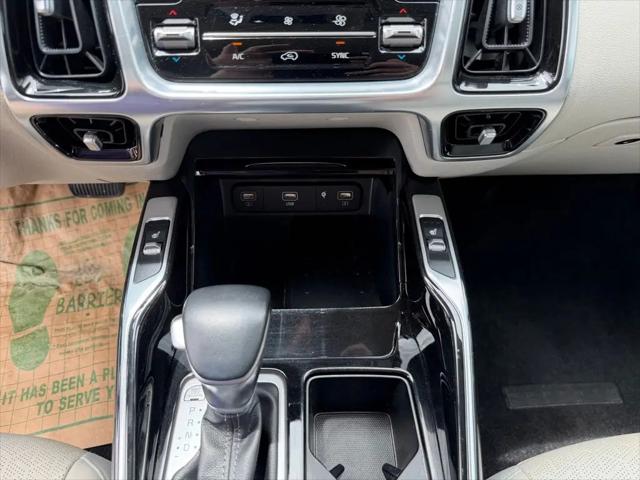 2022 Kia Sorento SX