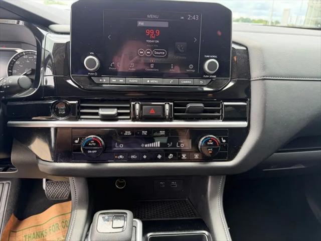 2025 Nissan Pathfinder SV FWD