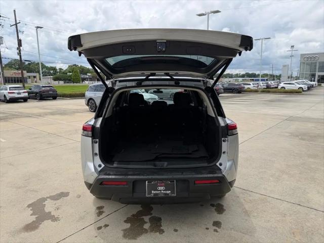 2025 Nissan Pathfinder SV FWD