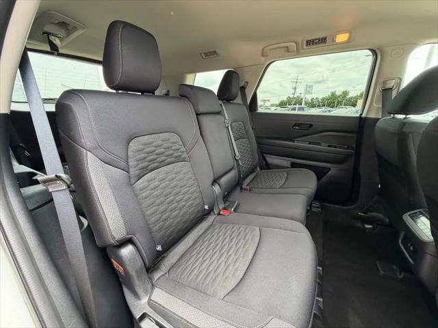 2025 Nissan Pathfinder SV FWD