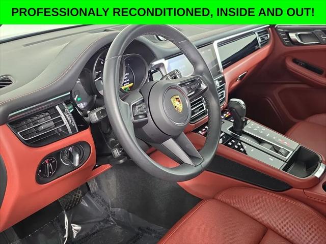 2023 Porsche Macan Macan