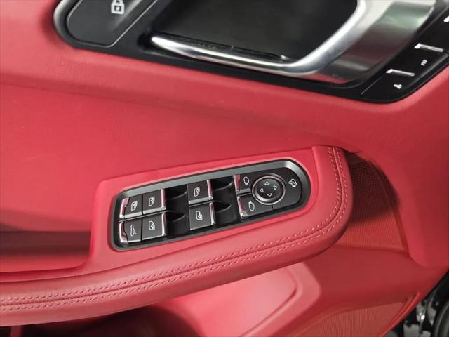 2023 Porsche Macan Macan